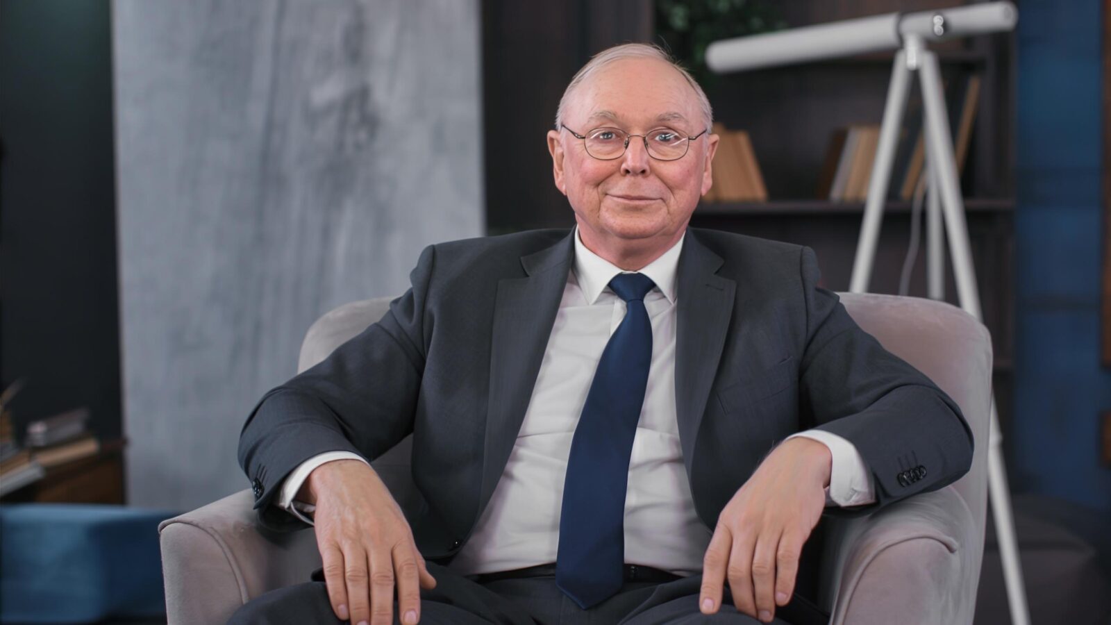 7 Types Of People To Avoid For A Better Life, According to Charlie Munger